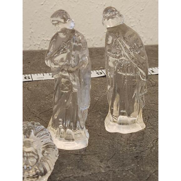 Glass Nativity Clear Crystal Glass Nativity Set 6 Pc Vintage Chip - Picture 7 of 9